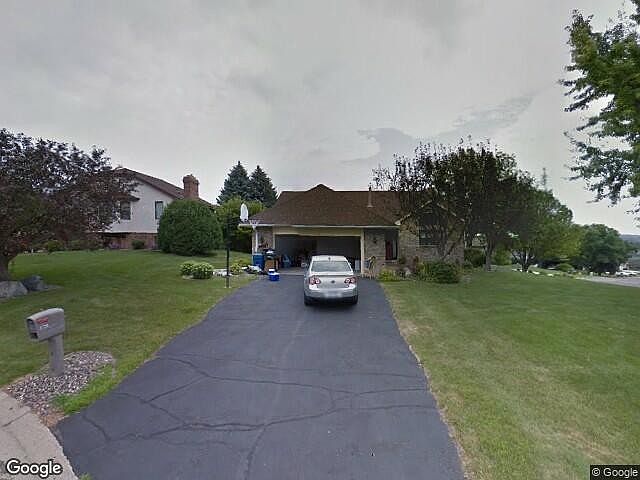 1st image of 5720 Rosewood Ln N