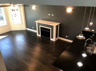 2834 N Ridgeway Ave, Chicago, IL 60618