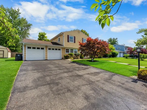 432 Shirley Pkwy, Piscataway, NJ 08854