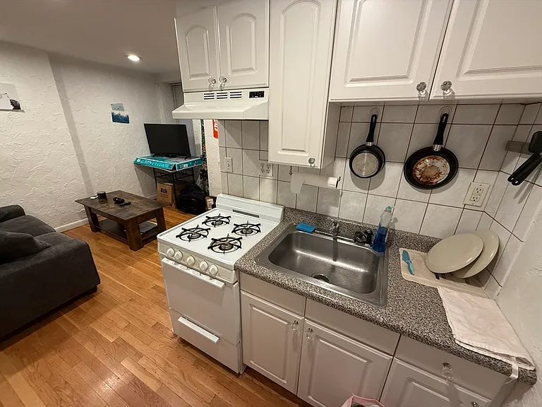 58 Prince St #5 — Photo 8