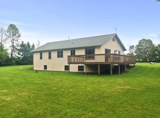 4444 Clover Rd, Manitowoc, WI 54220