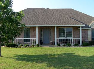 1001 Blue Roan Ln, Crowley, TX 76036
