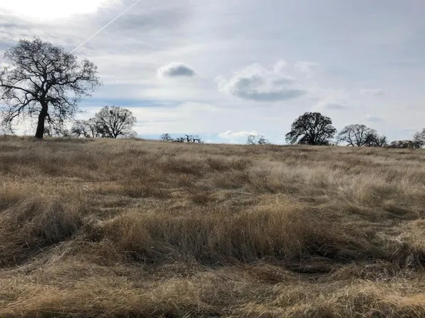 5020 Avendia Lugo S, La Grange, CA 95329