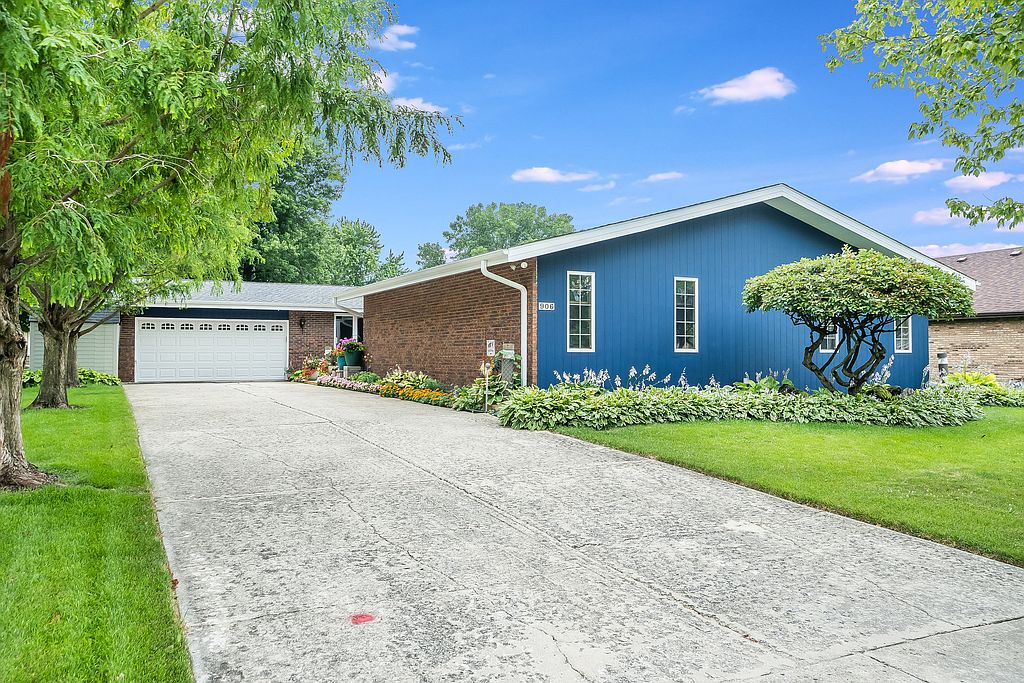 906 Louise Ln, Peotone, IL 60468 Zillow