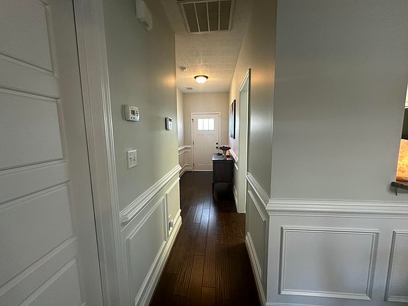 5th image of 3016 Greymoor Cir