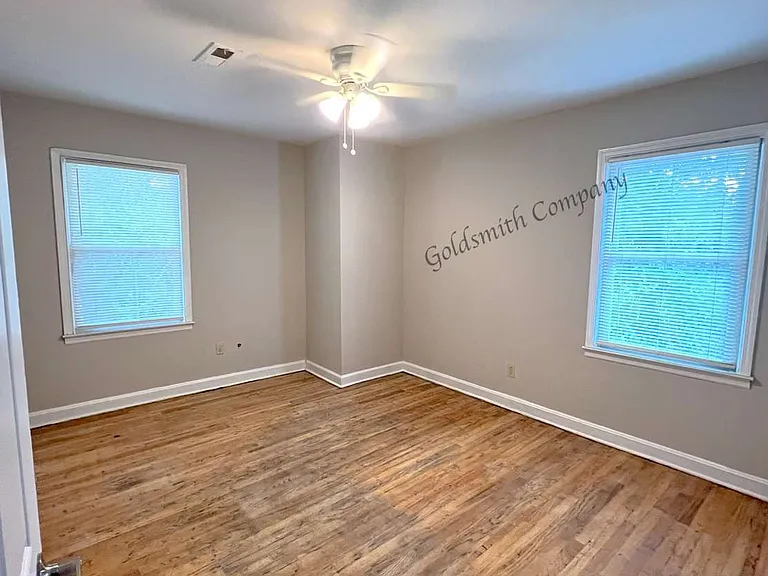 10 D Averill St — Photo 7