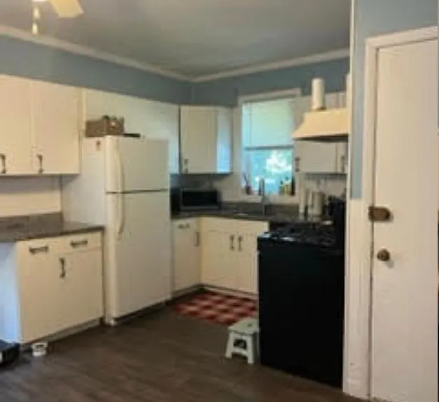 24 Sarah St #1 — Photo 5