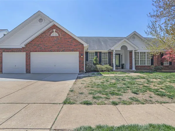 1407 Richland Meadows Dr, Ballwin, MO 63021