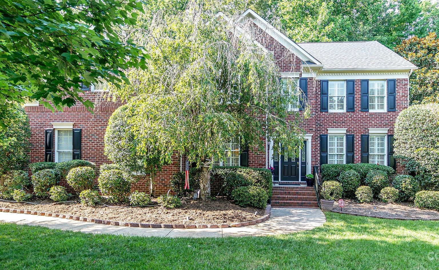 1617 Cape Fear Ct, Matthews, NC 28105 Zillow