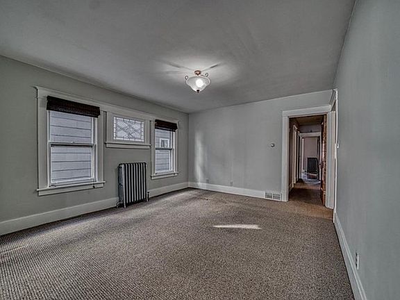 4th image of 143 Colvin Avenue # Fl 1ST