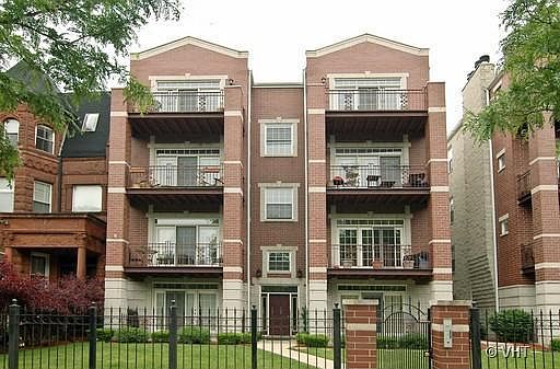 1st image of 4734 S Drexel Blvd #4N