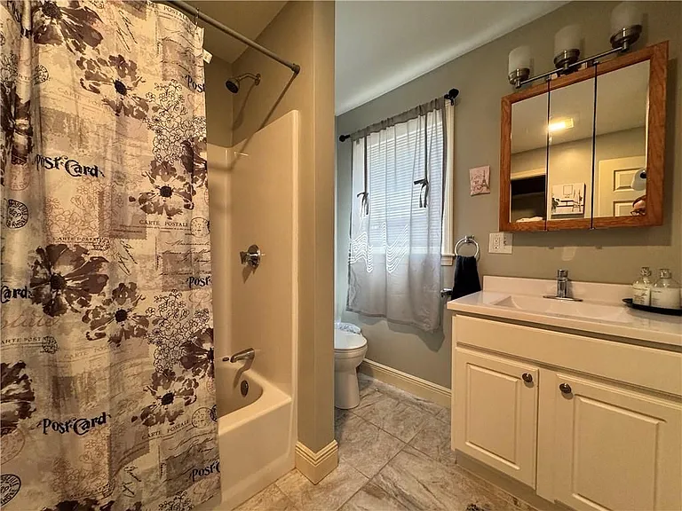 171 N Bend St #1 — Photo 14