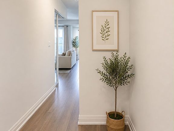 4th image of 20 Meadowglen Pl #327