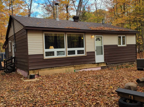 57 Maple Grove Dr, Huntsville, ON P1H 2J3