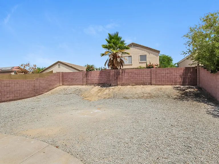 21874 W Sonora St — Photo 16