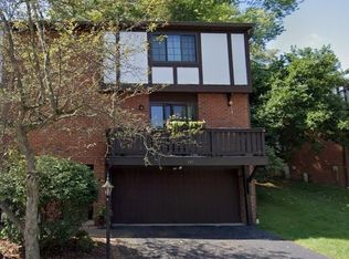 111 Forest Edge Dr, Sewickley, PA 15143