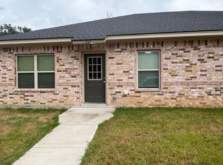 111 E Hamilton St, Meridian, TX 76665