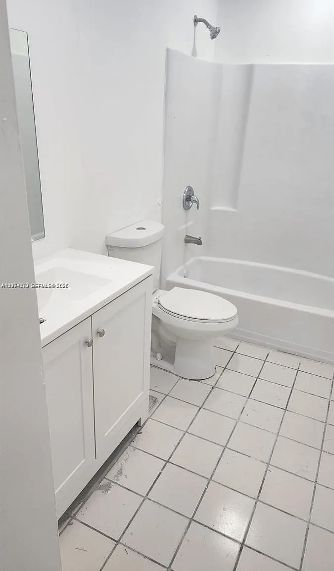 Coral Springs Sub No 1 — Photo 2