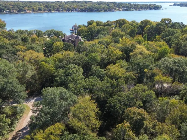 199 Coahoma St, Mabank, TX 75156
