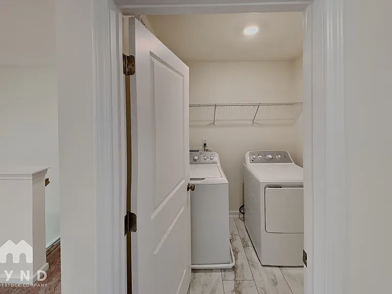 7123 Bentz St — Photo 16