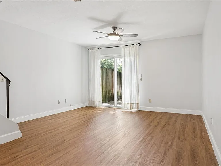 11325 Stratton Park Dr #11325 — Photo 9