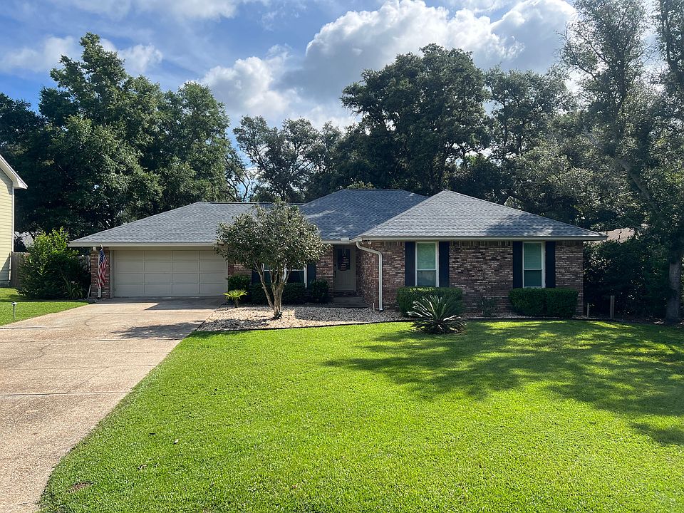1st image of 617 Grenada Way