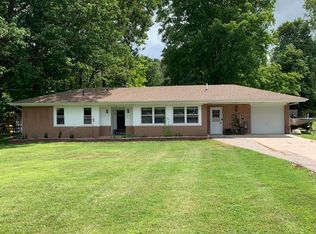 747 W State St, Belding, MI 48809