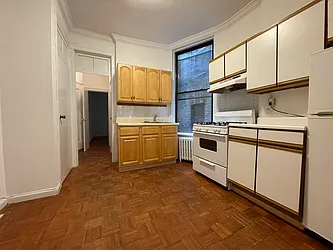 Rented by HOLTON REAL ESTATE INC.