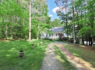 2004 Cedar Cross Ct, Powhatan, VA 23139