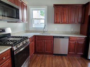 165 4th St, Fall River, MA 02721