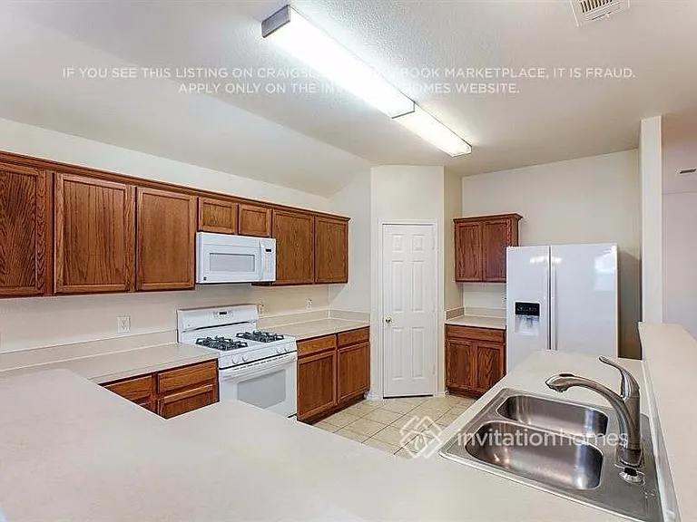 8337 Horseshoe Bend Dr — Photo 8