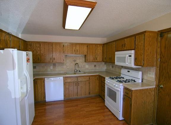 2nd image of 6637 Kilmer Way