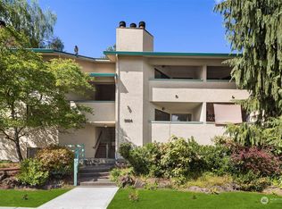 3024 NE 143rd St APT 302, Seattle, WA 98125