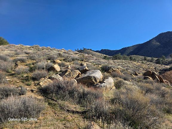 4th image of 321-210-26 Cap Canyon Rd