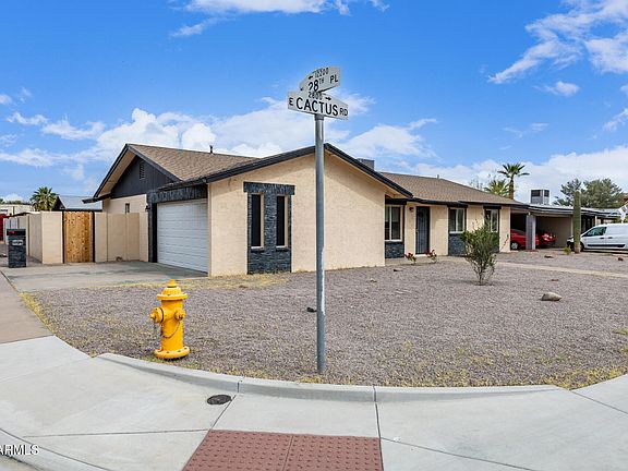 2nd image of 2826 E Cactus Rd