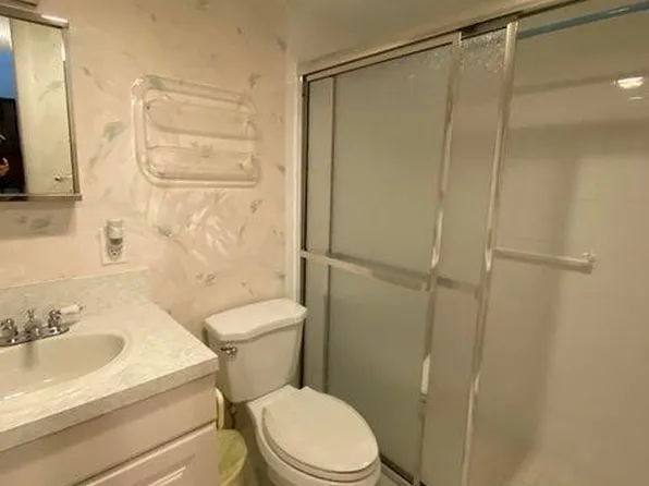 205 Salisbury I, West Palm Beach, FL 33417