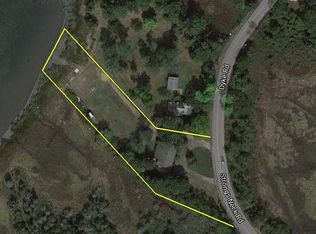 38 Dyke Rd, Setauket, NY 11733