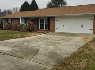 804 Sailview Rd, Knoxville, TN 37934
