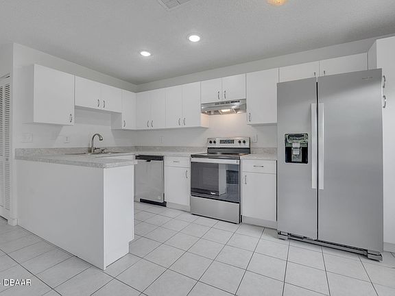 4th image of 4871 Orange Blvd