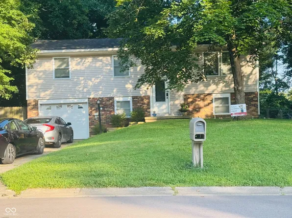 610 N Diana Dr, Ellettsville, IN 47429