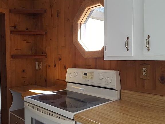4th image of 11524 Bacon St