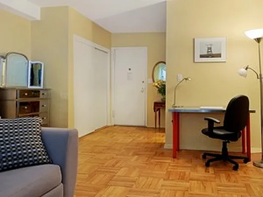 Sold by Corcoran | media 14