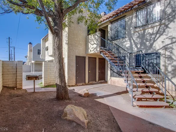 2205 Sun Ave APT D, North Las Vegas, NV 89030