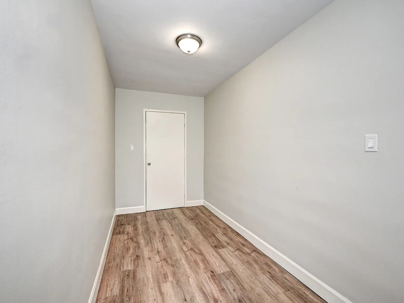 Ravine View Apartments — Photo 4