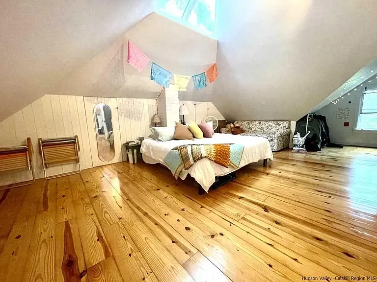 4 Underwood St #3 — Photo 5
