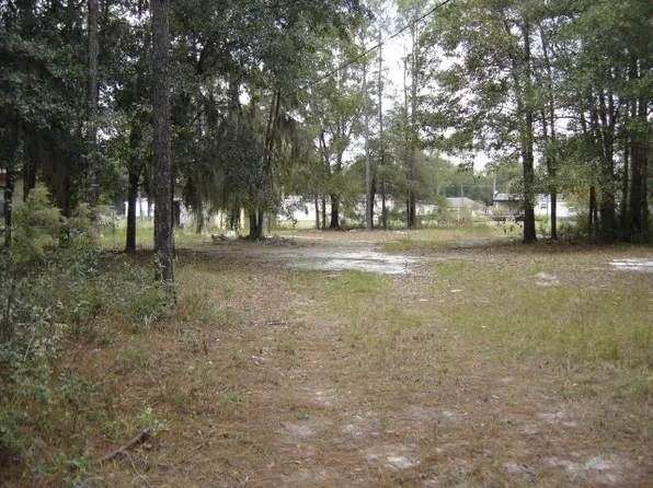 4218 Bent Tree Dr, Valdosta, GA 31601
