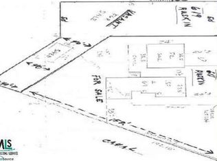 619 Ruskin Dr, Algonac, MI 48001