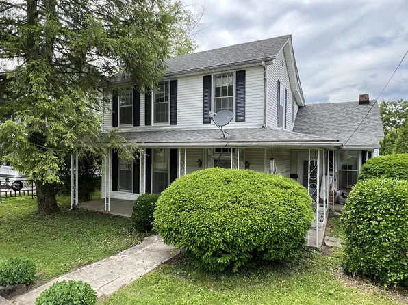 243 E Woodford St, Lawrenceburg, KY 40342