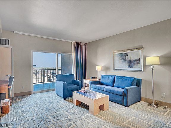 5th image of 211 E Flamingo Rd #1211