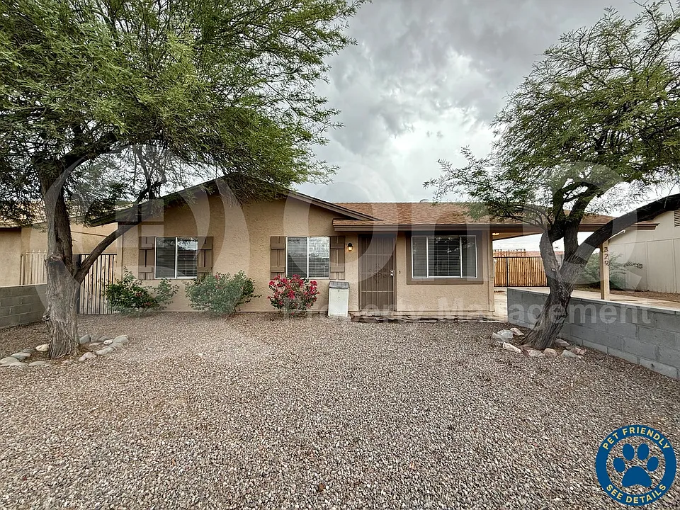 329 N 69th Ave